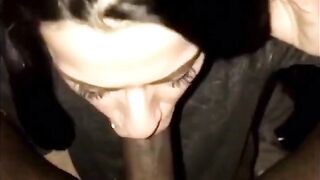 Cuck make delar fru med svart stud och deltar i triosex