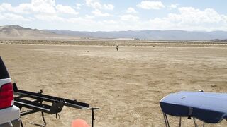 Par gör sex på en avskild strand