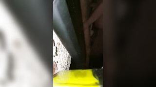 En främling har barbacksex med min fru