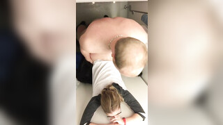 Par fångade ha sex på offentlig toalett