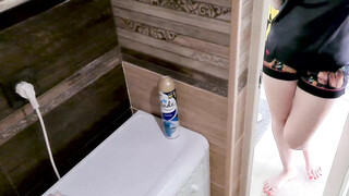 Hennes fitta är läcker att slicka och penetrera